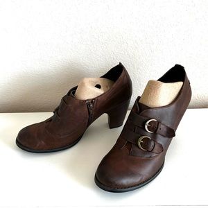 Indigo Clarks Leather Heels Buckle Booties Sz 10